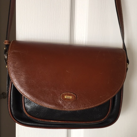 bally shoulder bag
